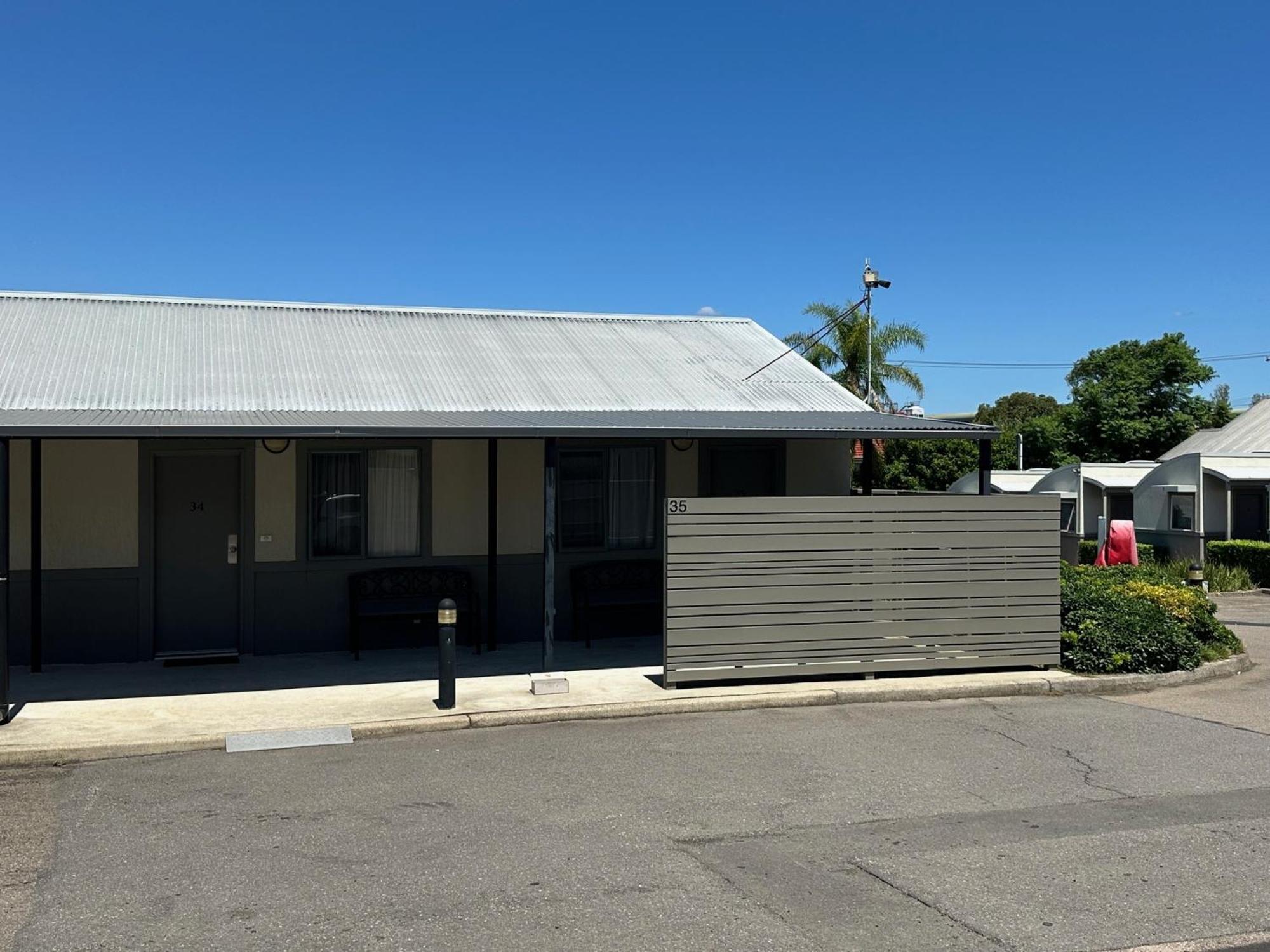 Motel Travellers Motor Village Newcastle