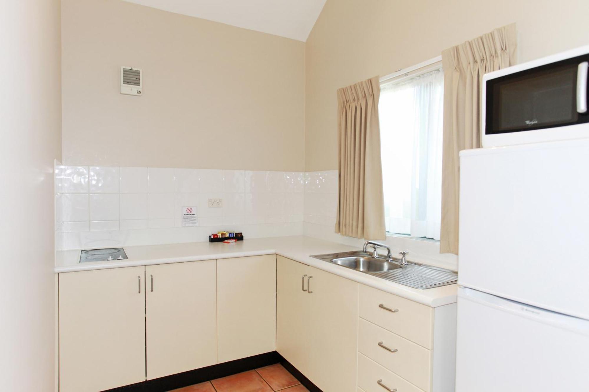 Travellers Motor Village 3* Newcastle