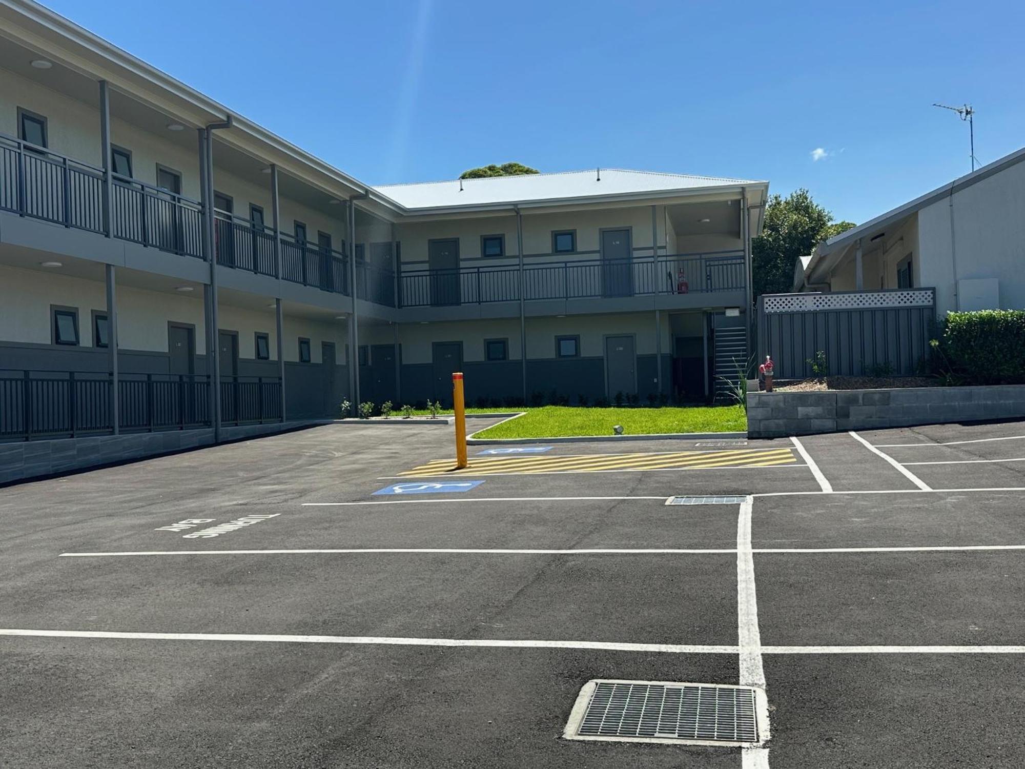 Travellers Motor Village Motel