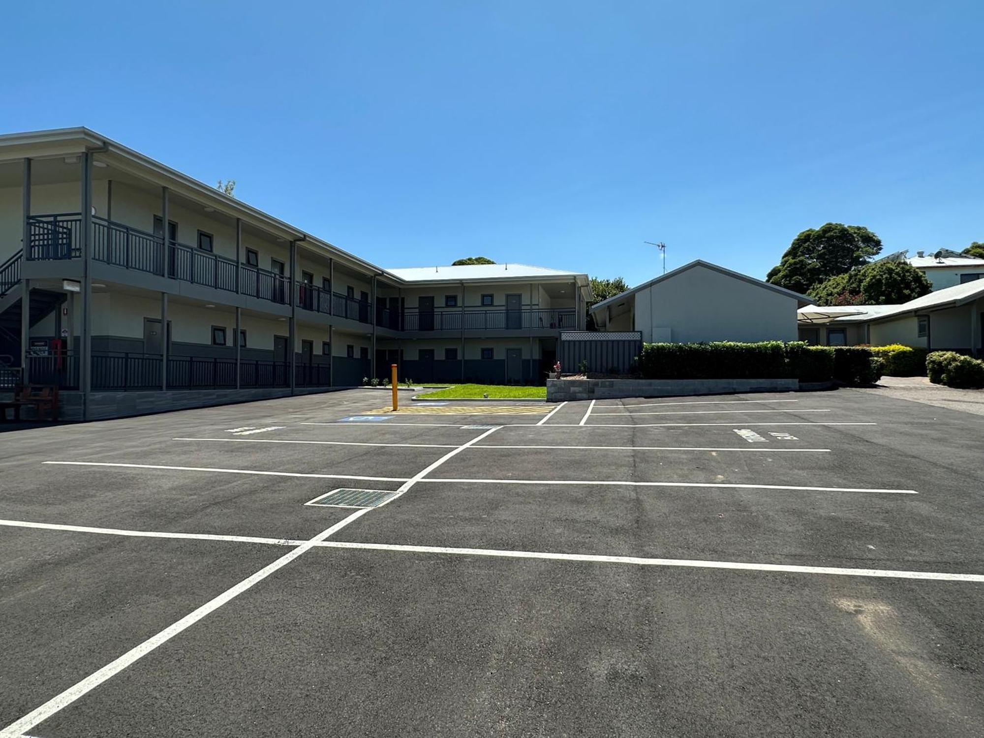 Travellers Motor Village Motel 3*