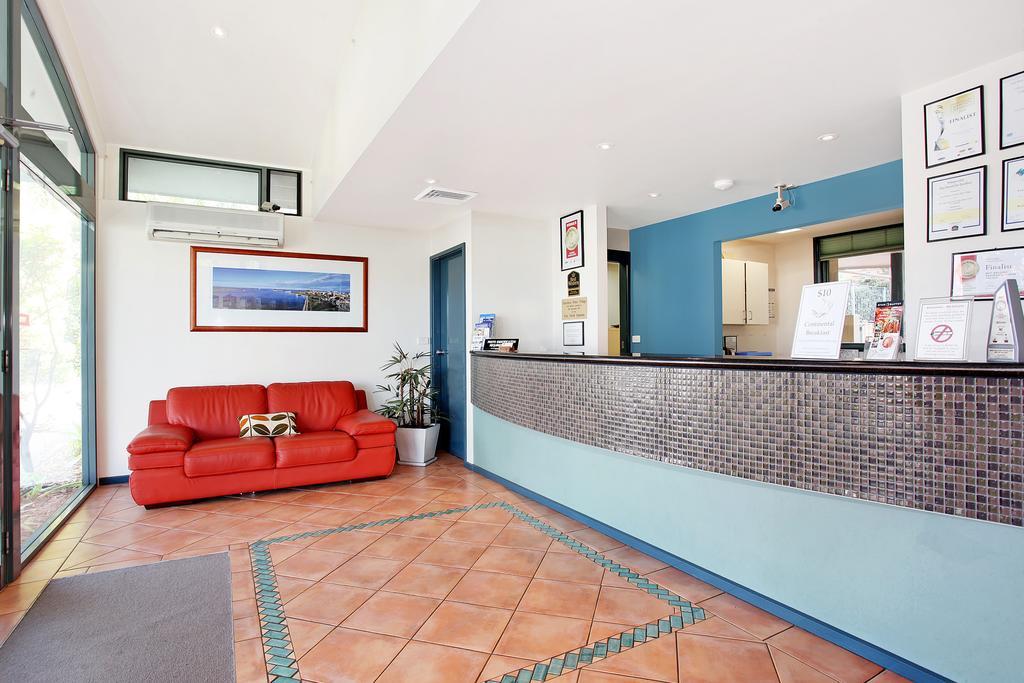 Motel Travellers Motor Village